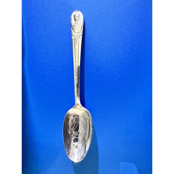 Set of 19 Wm Rogers Co Vintage Presidential Spoons Silver Plated - Picture 12 of 16